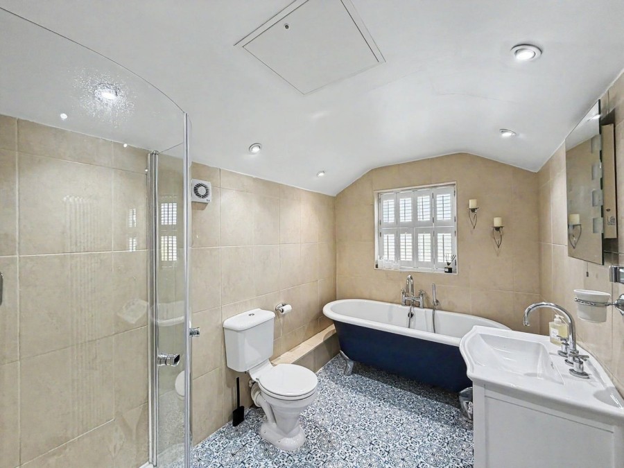Images for Heyes Lane, Alderley Edge, Cheshire EAID:991598241 BID:6255520