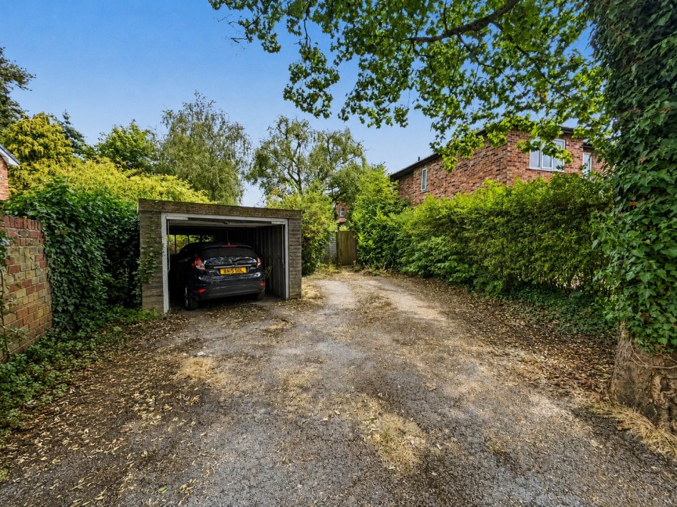 Images for Chapel Road, Alderley Edge, Cheshire EAID:991598241 BID:6255520