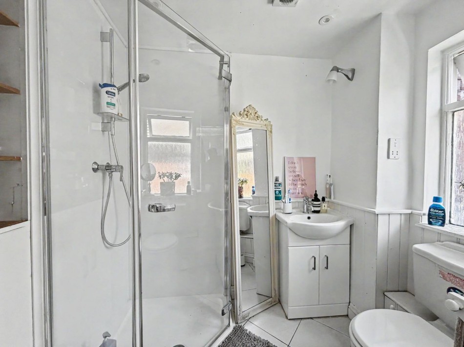 Images for Chapel Road, Alderley Edge, Cheshire EAID:991598241 BID:6255520